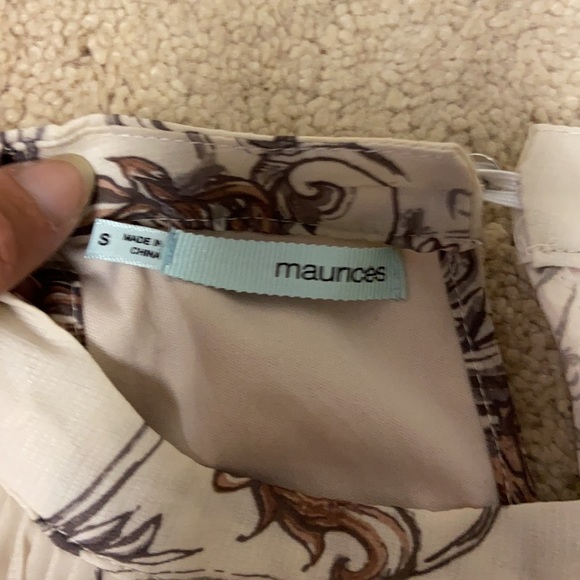 Maurices small floral sheer, lined sleeveless top - Picture 10 of 10